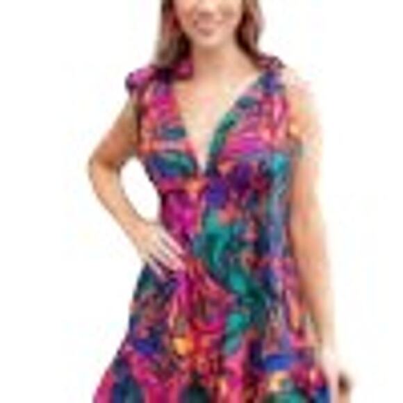 Floral V-Neck Summer Dress - Picture 6 of 10